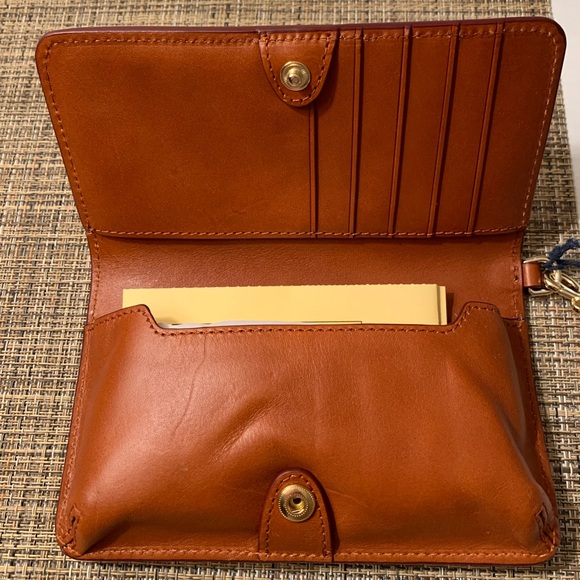 D&B Padres wristlet clutch - Picture 3 of 4